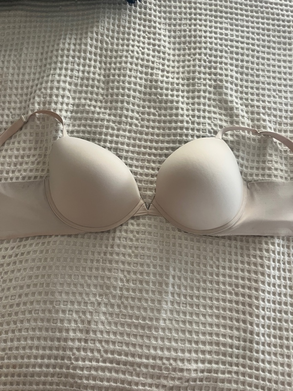 Victoria's Secret Push Up nude Bra